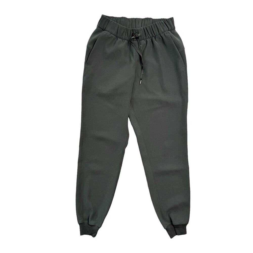 LULULEMON Dark Olive On The Fly Elastic Waist Jogger Pants Women’s Size 4